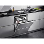 AEG Series 7000 FSE76727P Lavastoviglie integrata totale serie 7000 GlassCare 60 cm